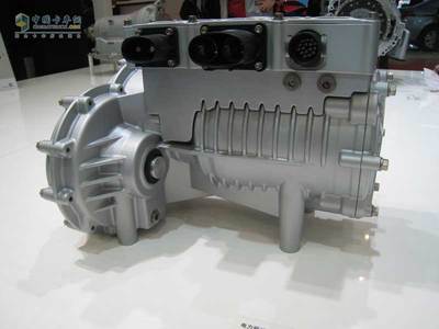 科技創新驅動未來出行——ZF多款變速器產品亮相上海車展